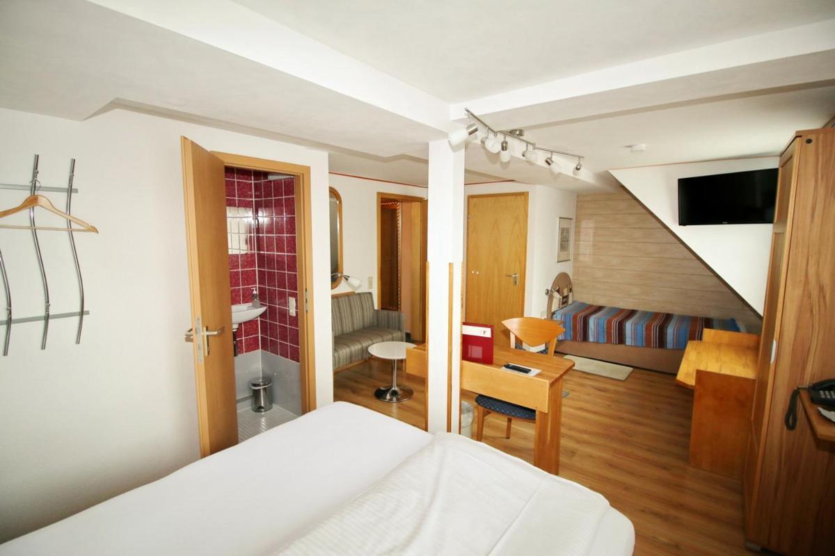 Hotel Venezia 蒂宾根 外观 照片